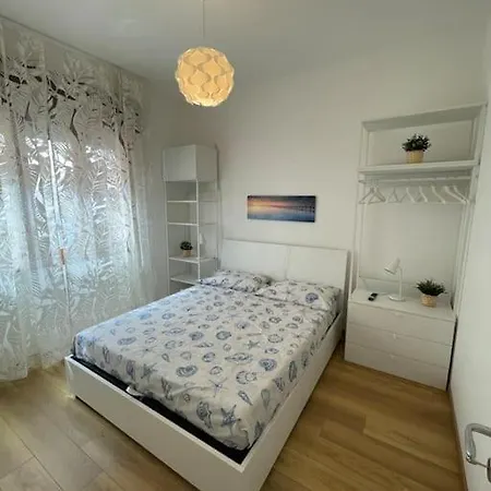 Celeste Piazza Mazzini Apartamento *