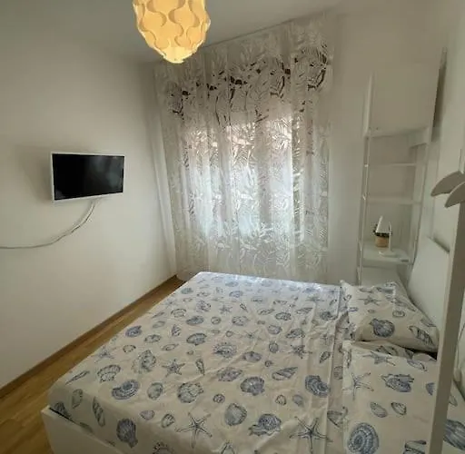 Apartment Celeste Piazza Mazzini